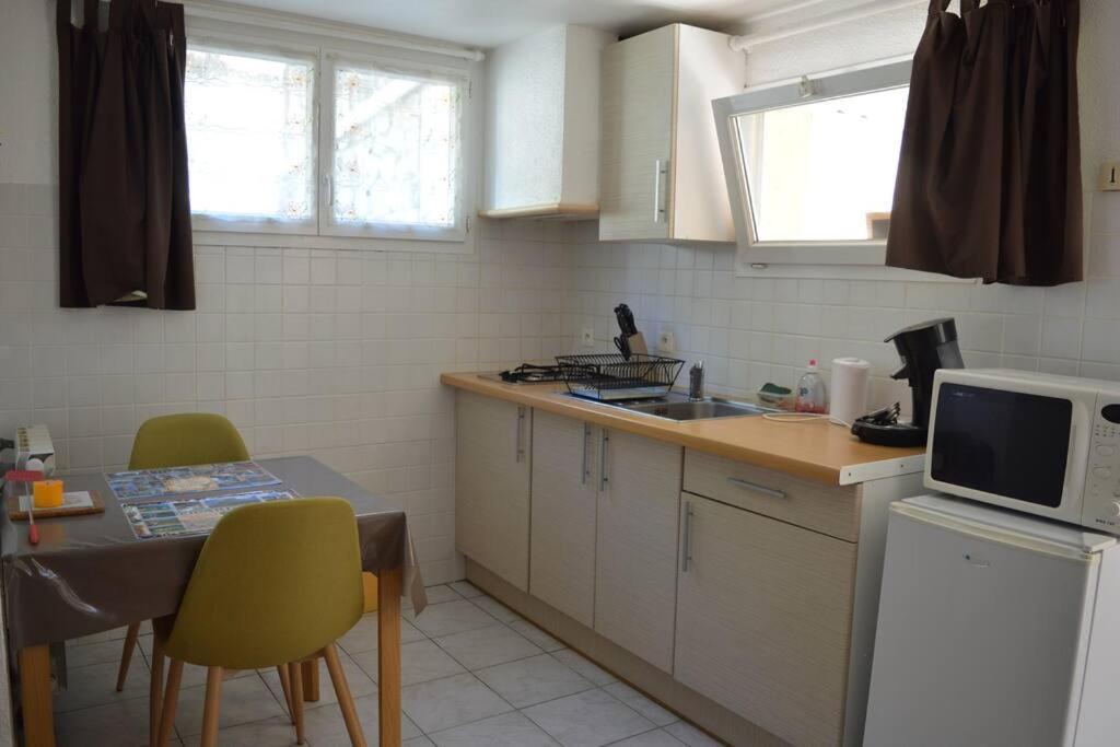 Studio Meuble Independant Tout Confort Classe 2** Ομπενά Εξωτερικό φωτογραφία
